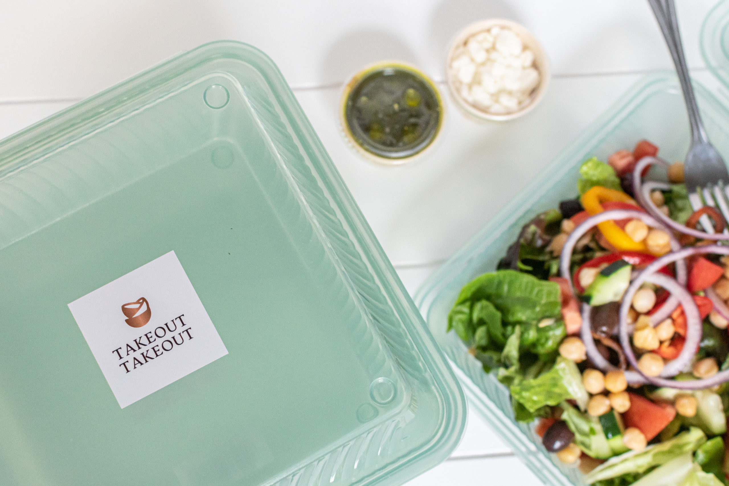 Image of to-go box that can be rented from Takeout Takeout